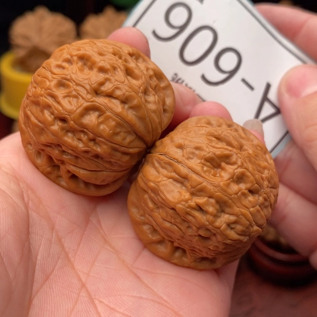 文玩核桃把件铁锤37