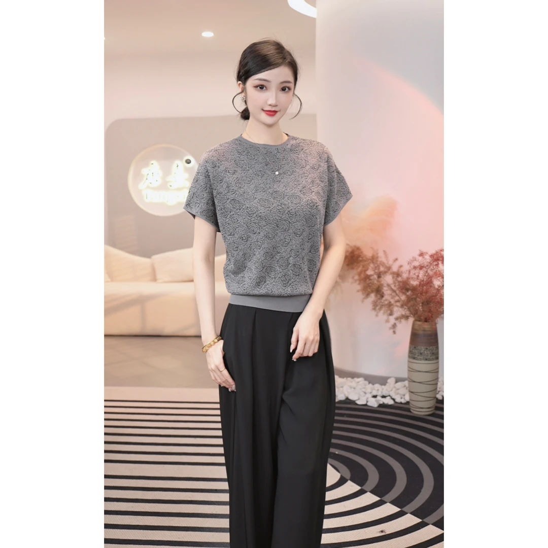 现货2025夏季新款【7165】莱赛尔天丝提花设计绿色短袖针织小衫女