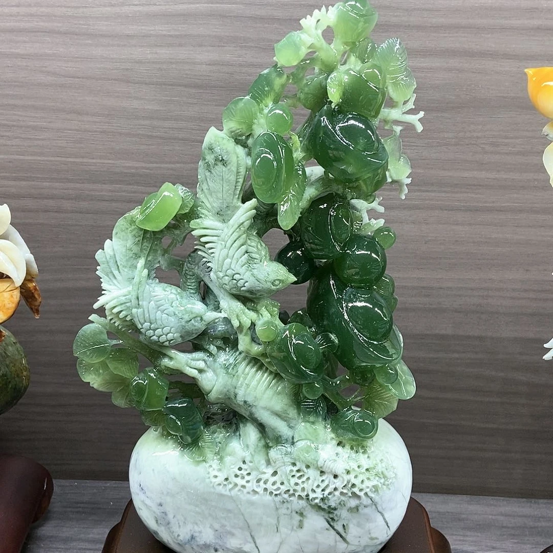 【闪购商品】蛇纹石玉（覆膜）未镶嵌珠宝奇石