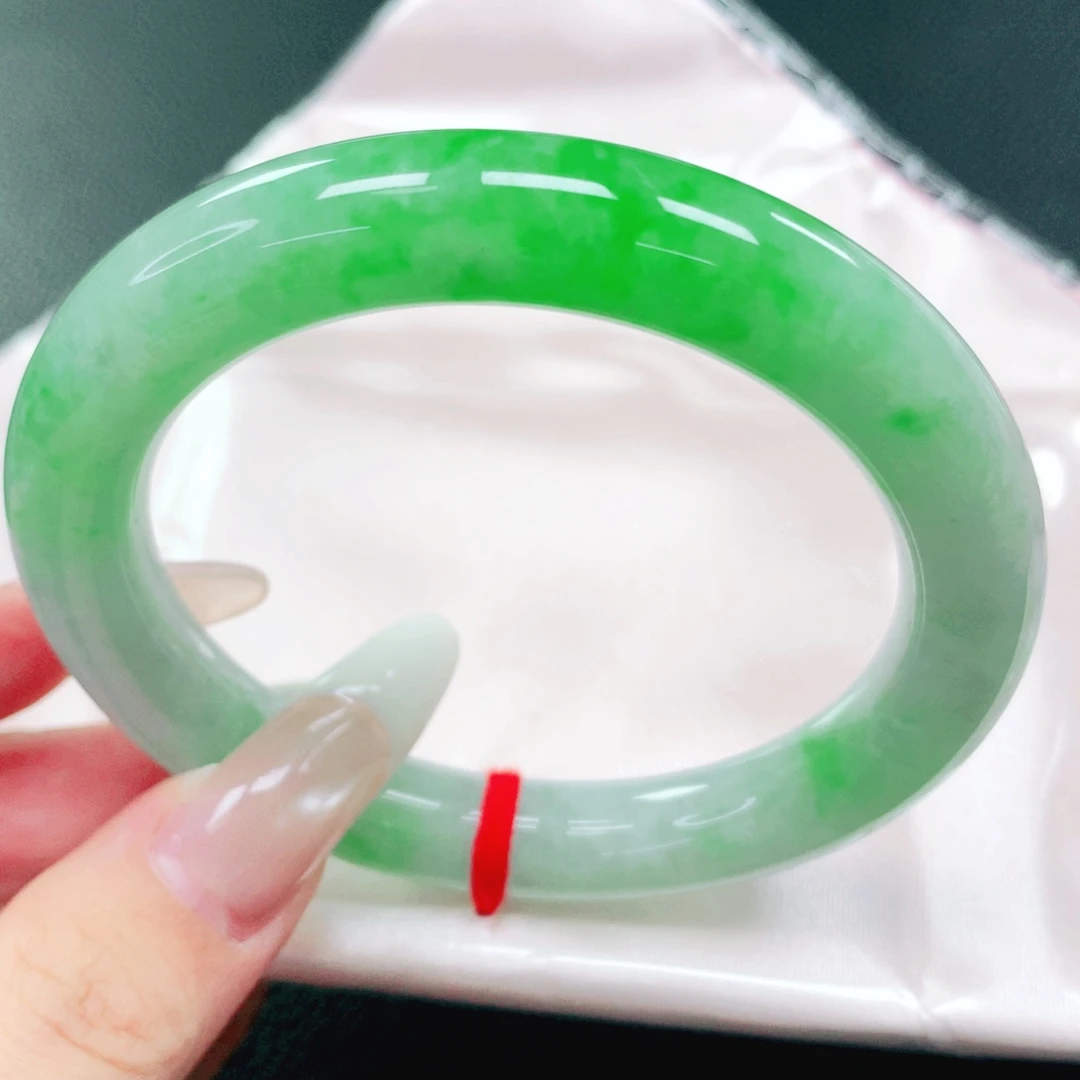 翡翠未镶嵌手镯55
