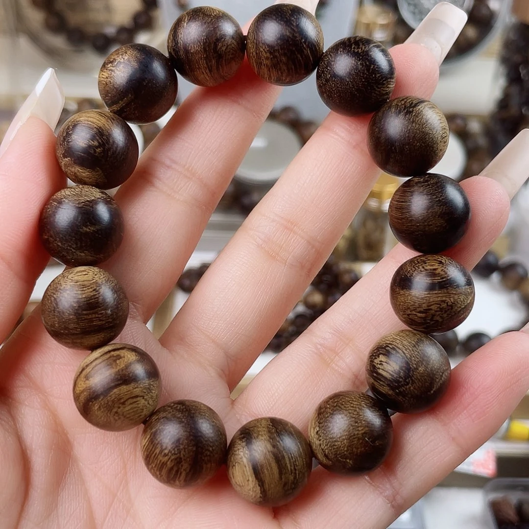 沉香手串越南芽庄老白棋窖藏古董玉化瘤疤虎斑1.4