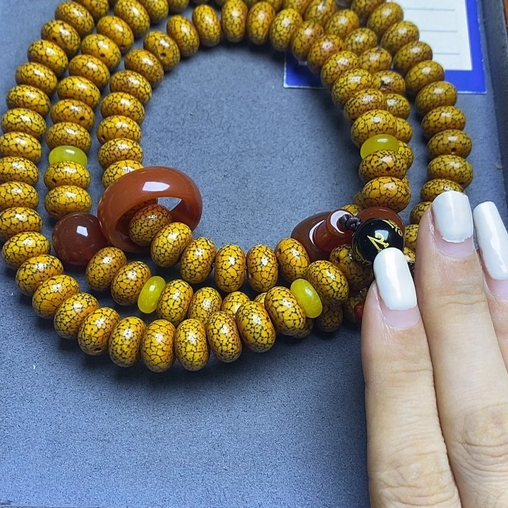 李***勇吊坠星月菩提星月