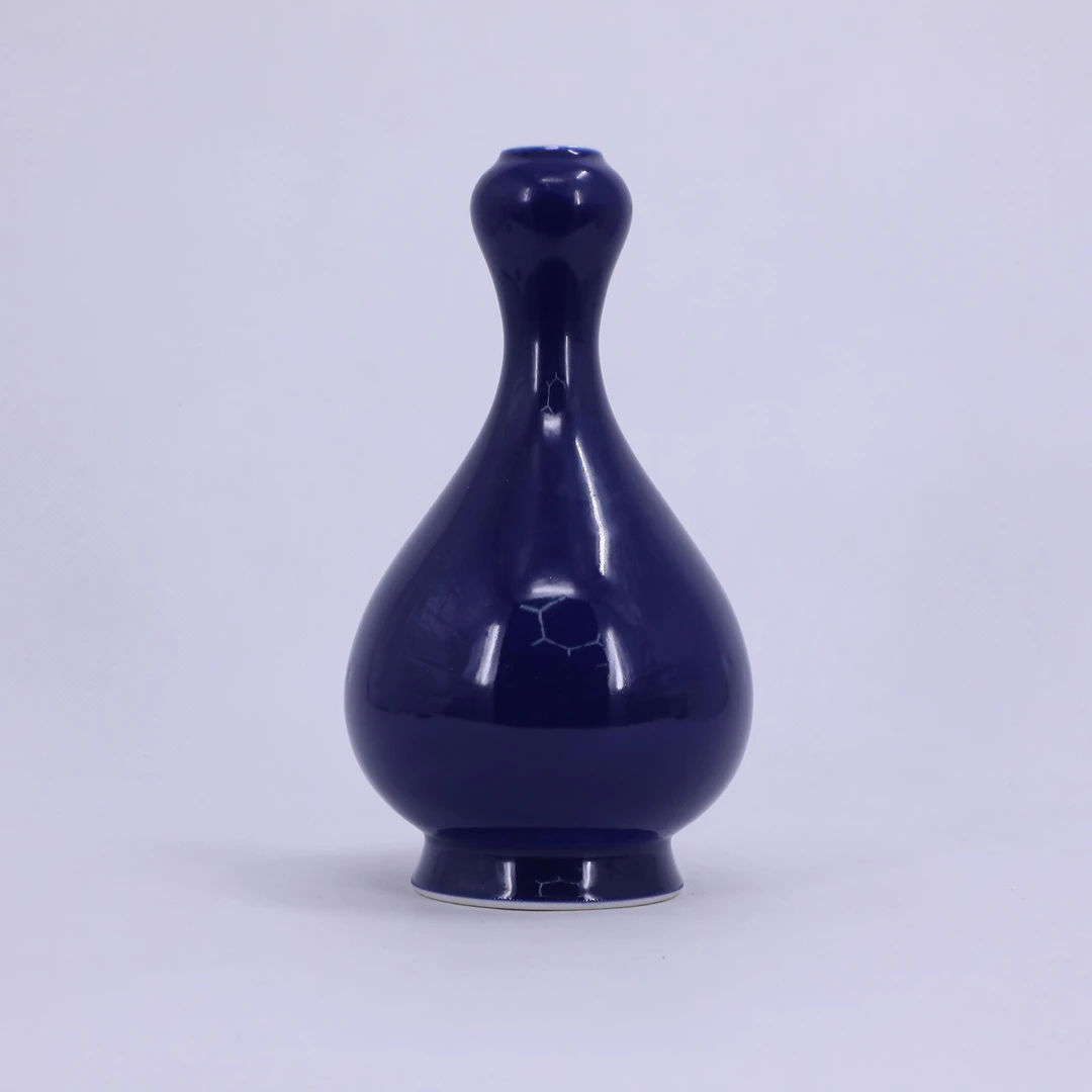 古陶瓷/霁蓝釉蒜头瓶LOT5188
