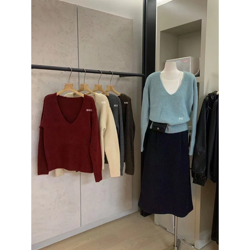 【NO退NO换】韩系复古显瘦V领毛衣242165 衣长65