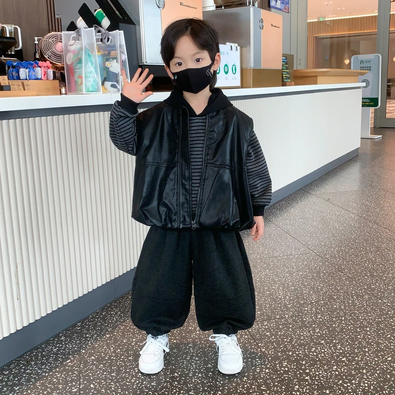 男童秋装2025新款儿童马甲套装男孩春秋款条纹连帽卫衣宝宝三件套