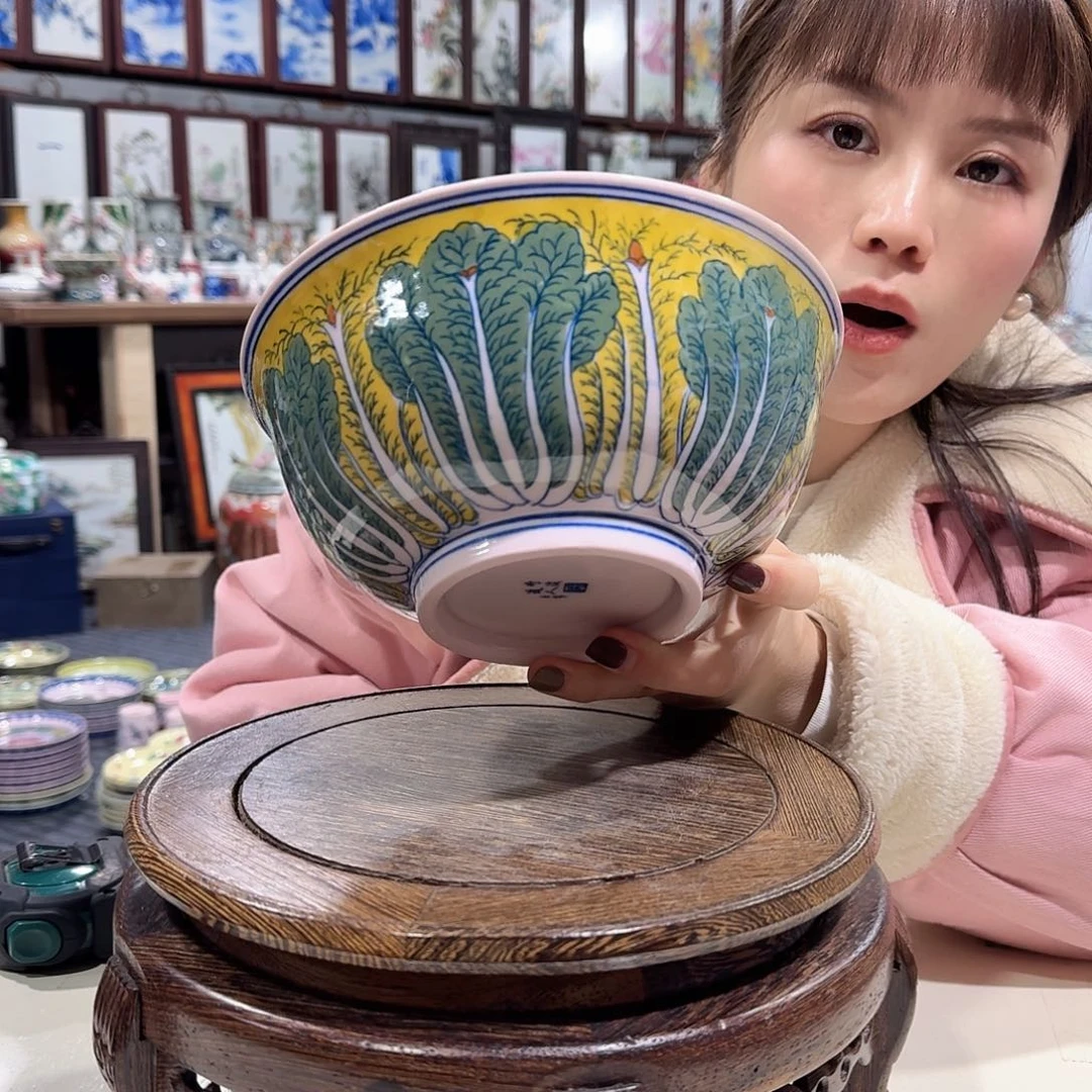 摆件瓷//////景德镇陶瓷瓷器。