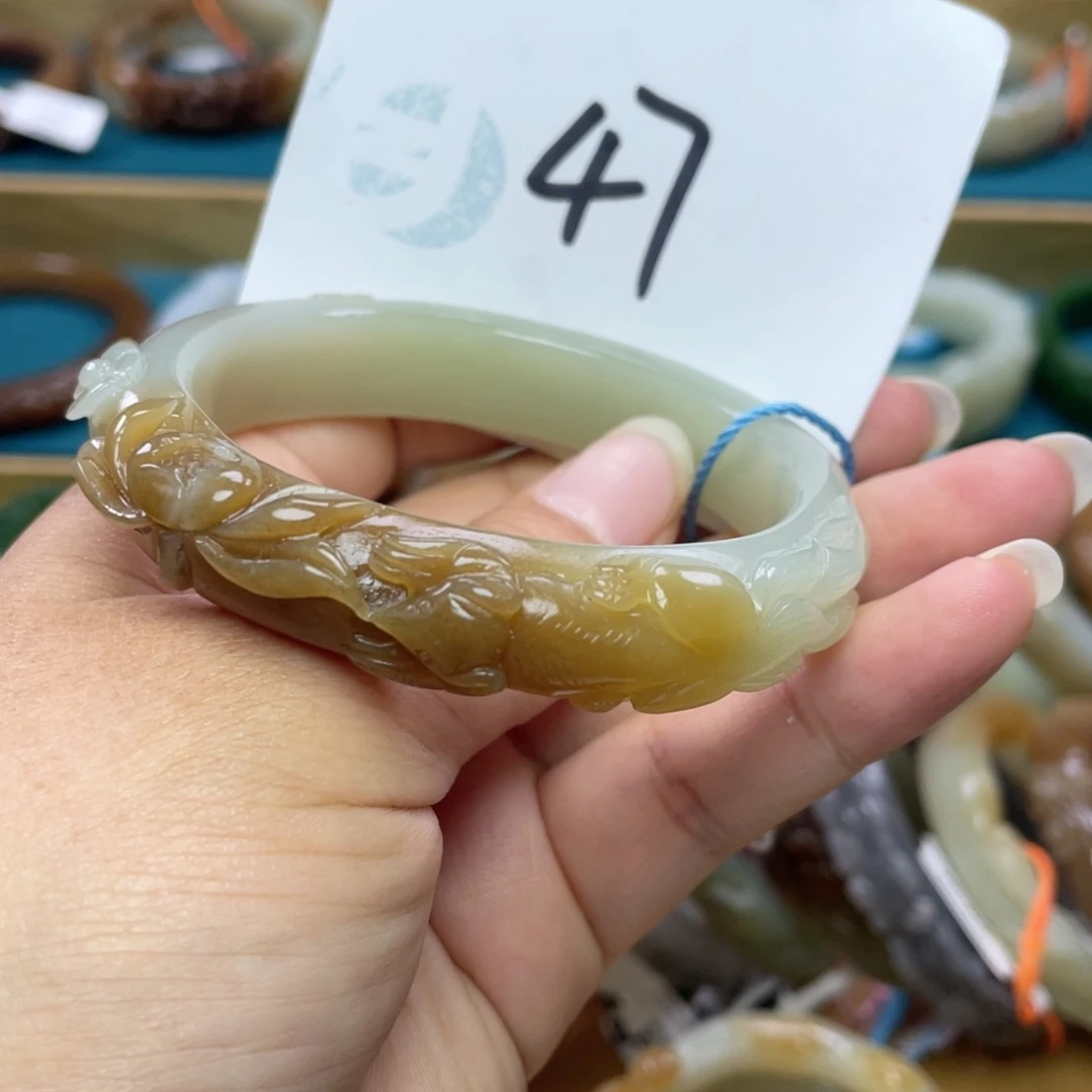 未镶嵌手镯和田玉圈口57