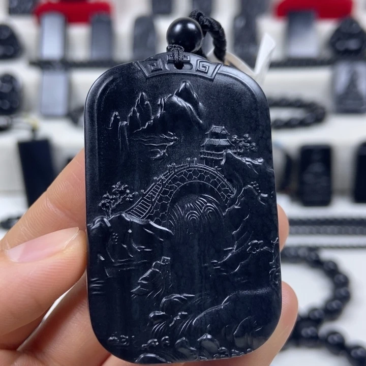 海****颈饰未镶嵌和田玉（墨玉）山水牌