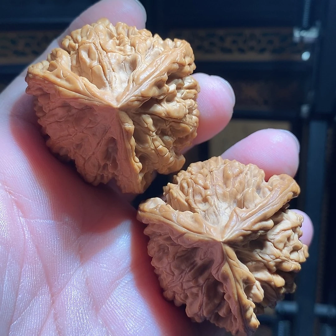 把件文玩核桃47王勇三棱全品