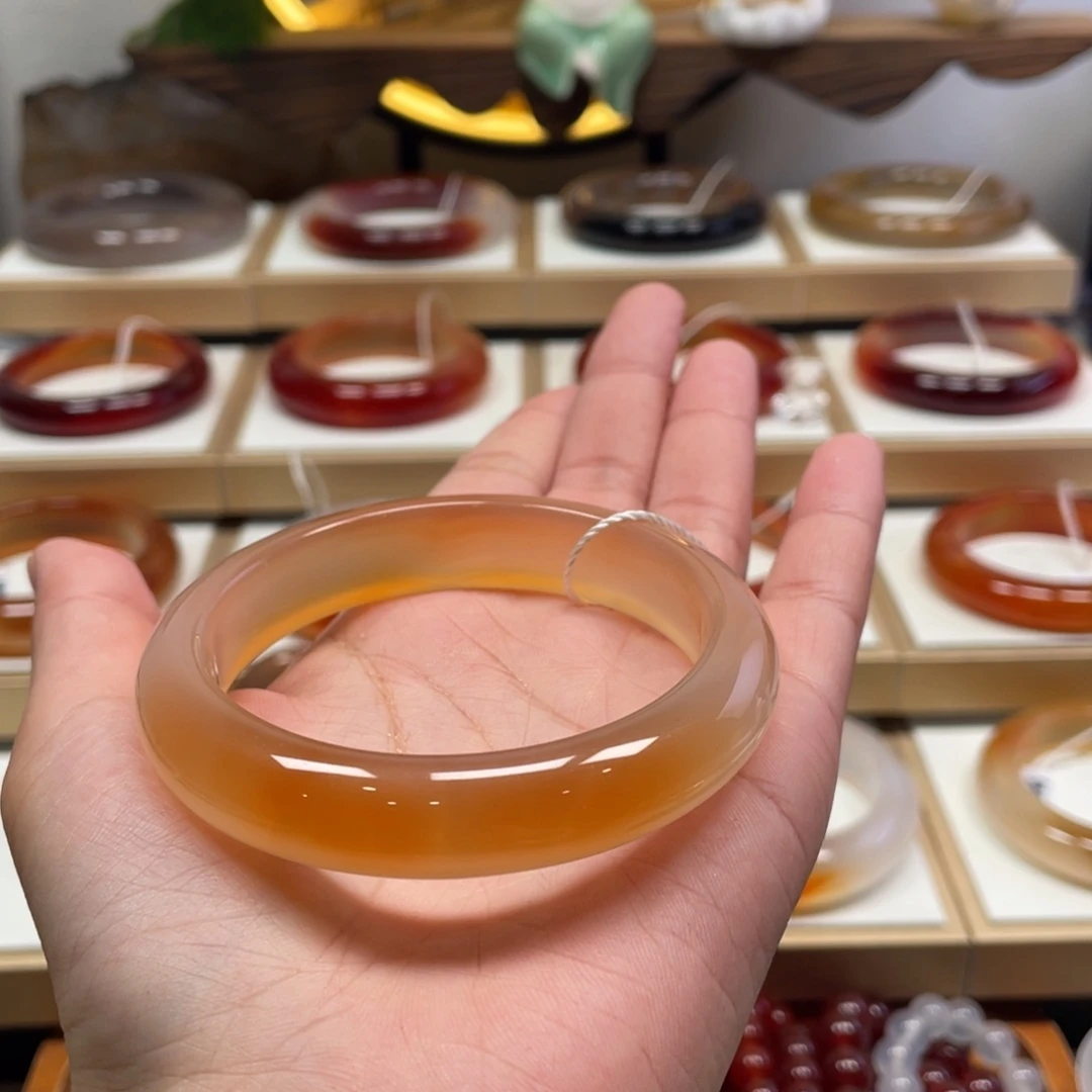 玛瑙/玉髓未镶嵌手镯
