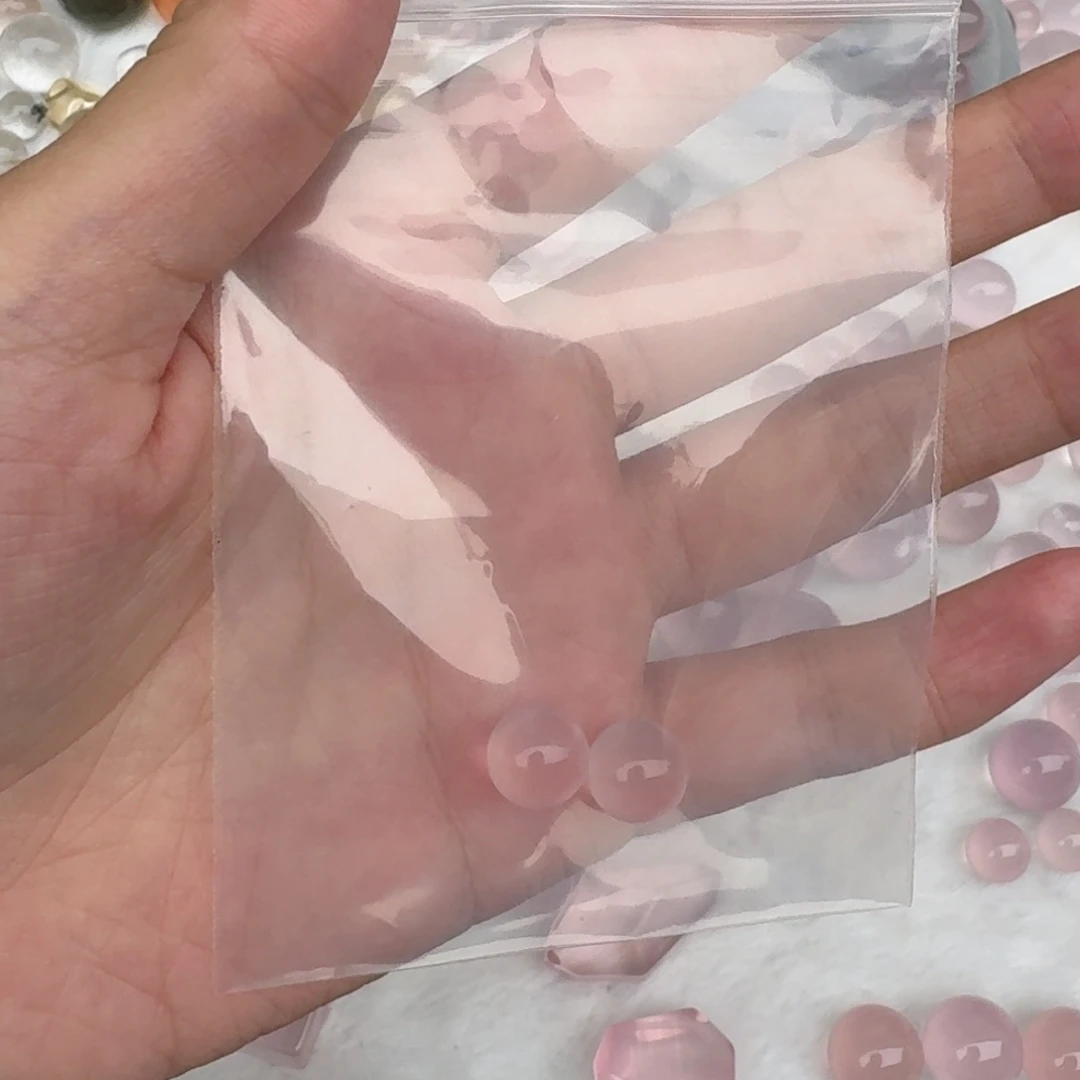 鹤***寝颈饰未镶嵌水晶雕刻