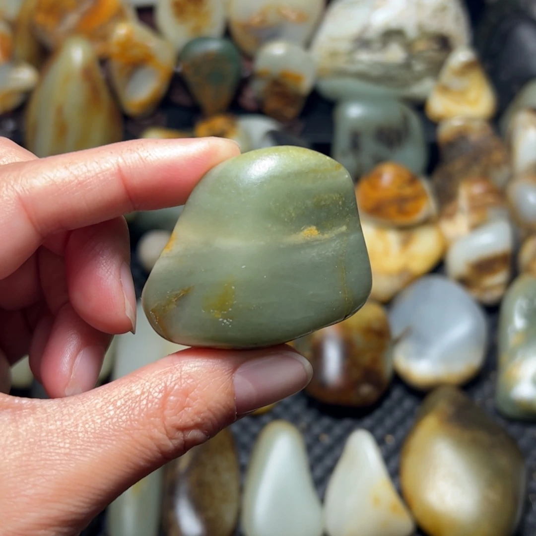 和田玉（青玉）42未镶嵌