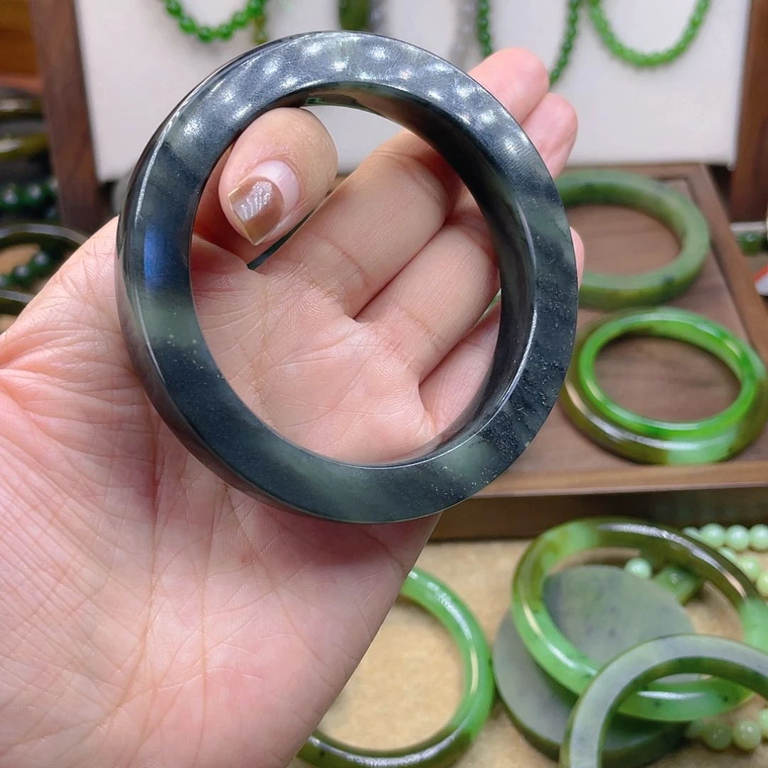 未镶嵌手镯和田玉大*喵60