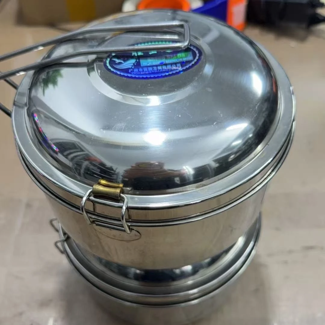 准新品  未使用餐盒两个 不包邮费