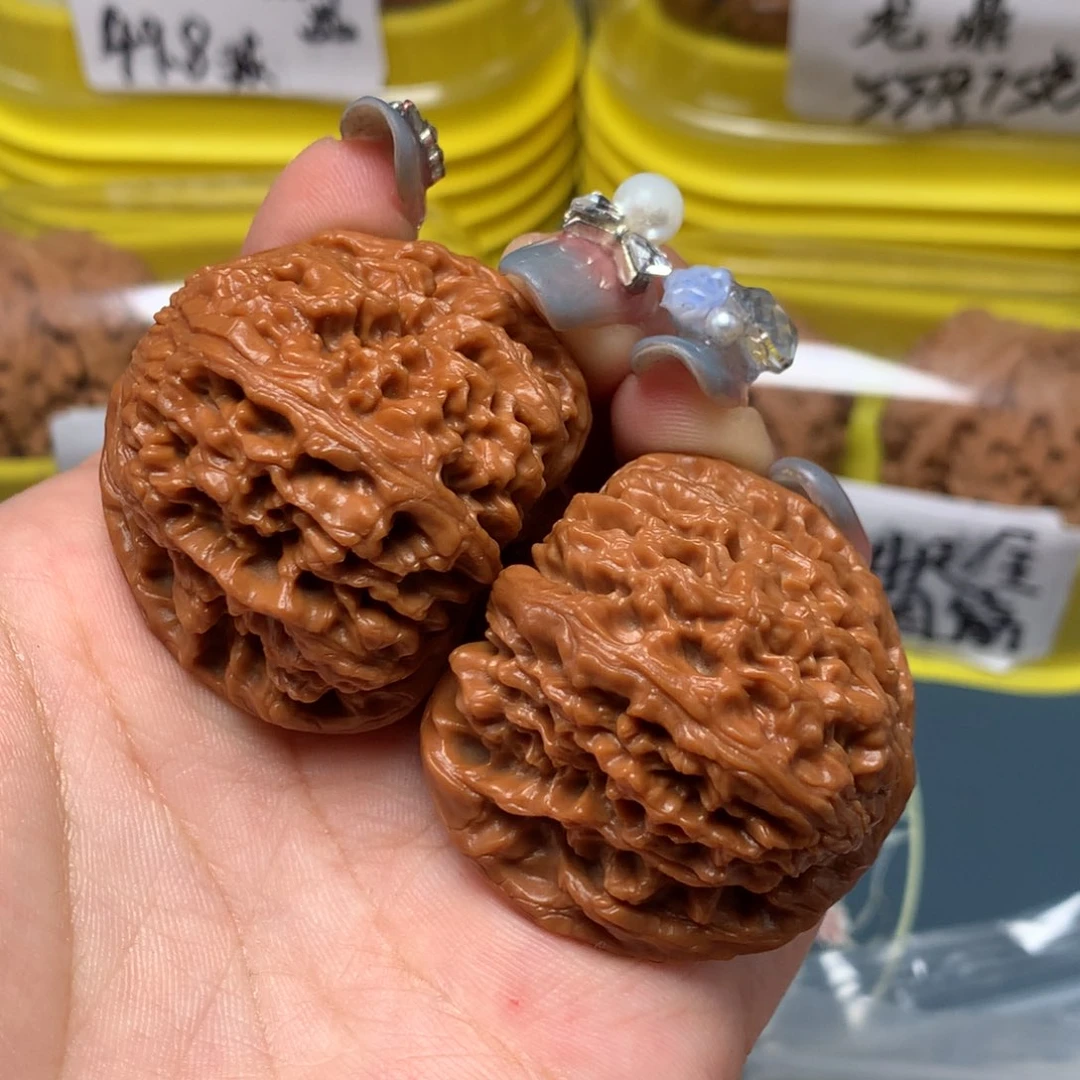 文玩核桃吊坠41-25108-02