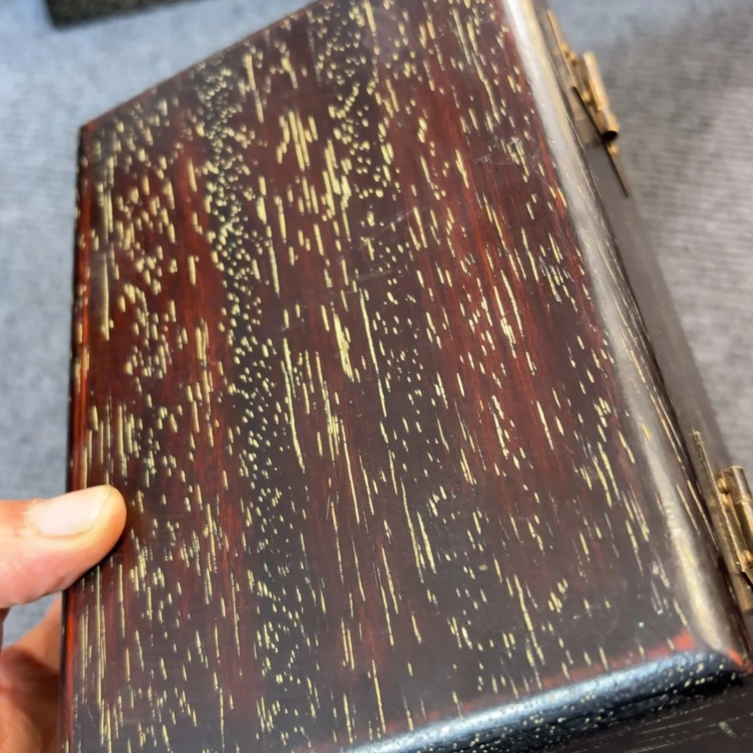 木小叶紫檀独板收纳盒