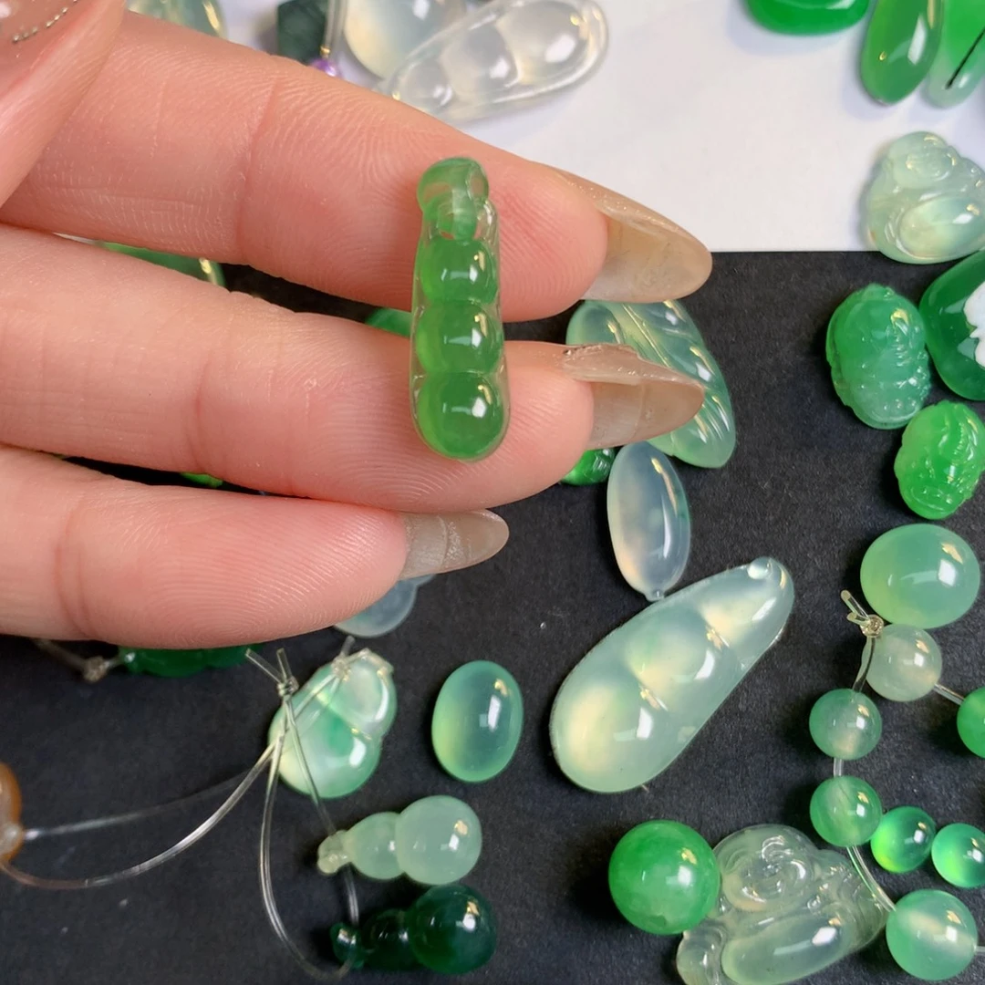 翡翠裸石19.4/6.6/4.6翡翠翡翠