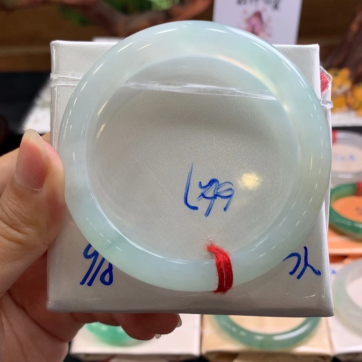 翡翠手镯未镶嵌45号