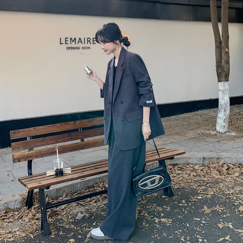 灰色高级感西装套装女2025早春新款韩系穿搭气质外套阔腿裤两件套