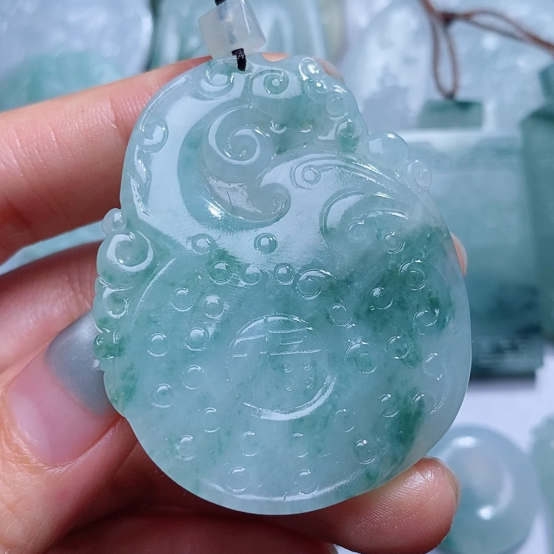 定制翡翠未镶嵌毛货付款后确认抛光