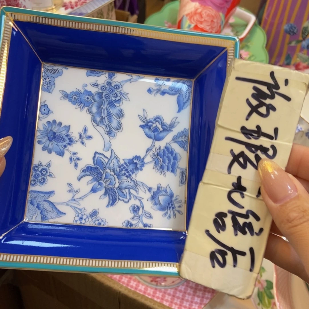 瓷两单包邮……………………