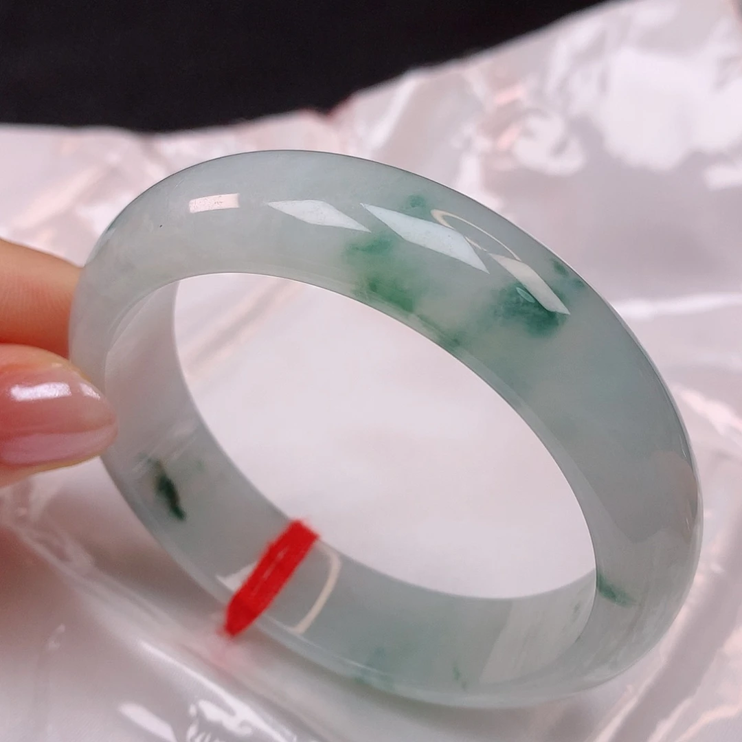 【闪购商品】未镶嵌手镯翡翠56翡翠手镯
