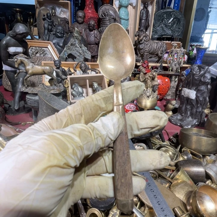 豺大阪回流铜器摆件8