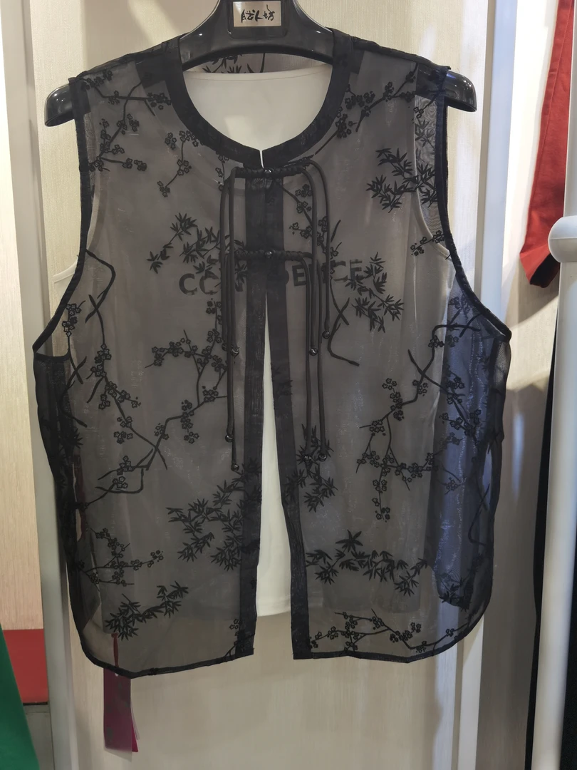 胖人坊欧根纱植绒马甲4522