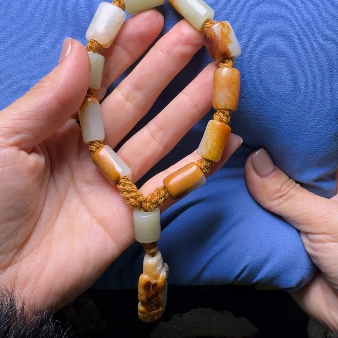 大***朝和田玉（糖玉）未镶嵌挂件