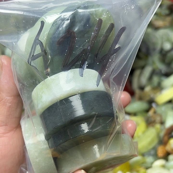 李***滨蛇纹石玉未镶嵌鱼缸石，盆景石