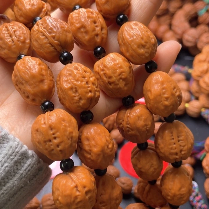 文玩核桃吊坠子弹头脖挂