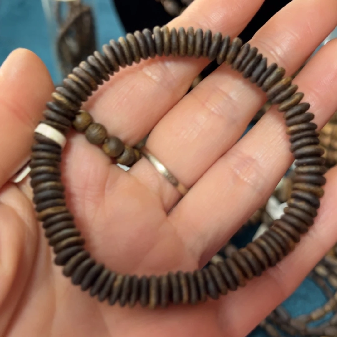 沉香手串红骨凹身卡7-6克多样性发货一条