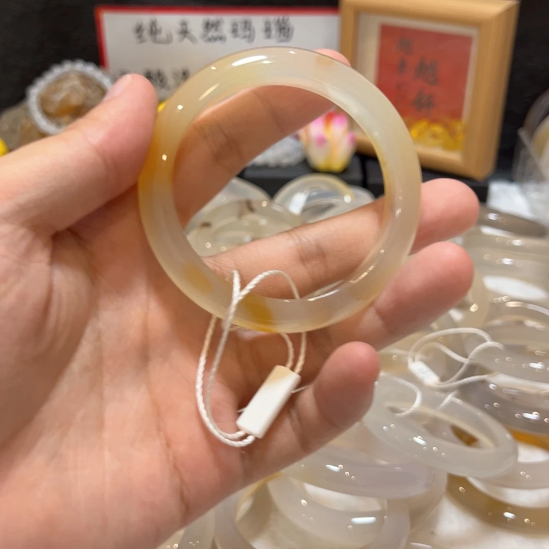 手镯玛瑙/玉髓未镶嵌R***.224