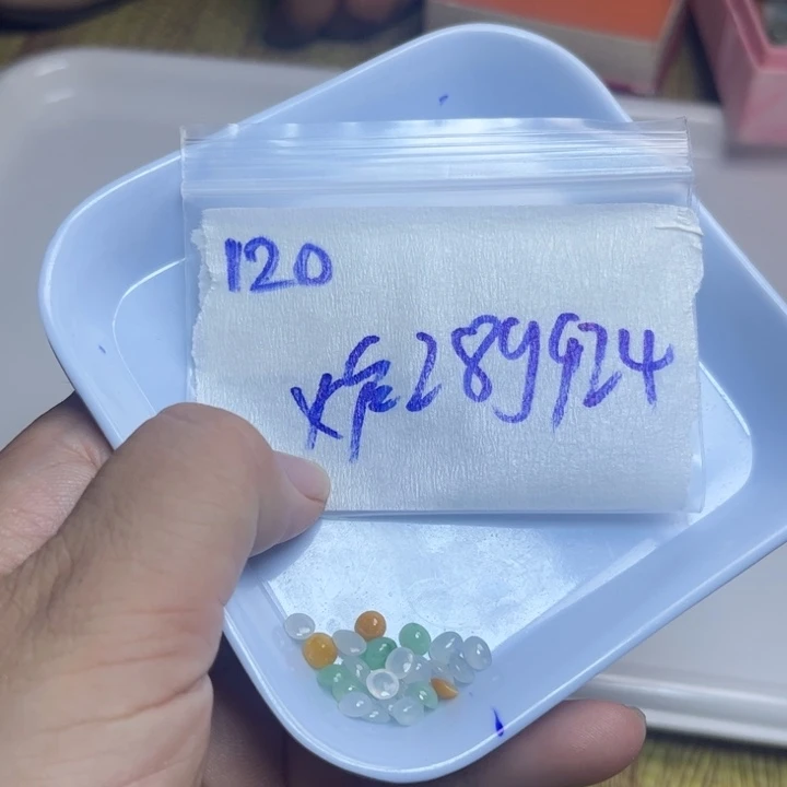 未镶嵌定制翡翠不退
