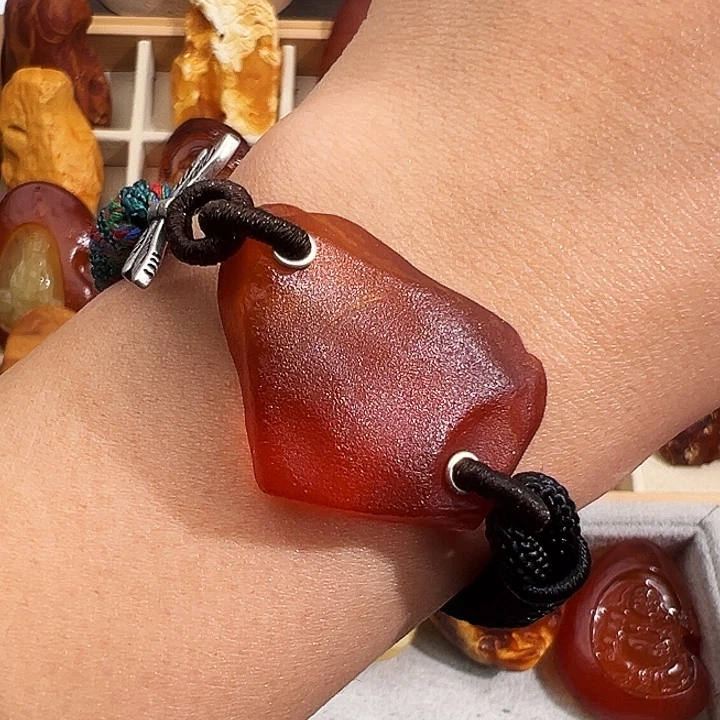 蜜蜡裸石未镶嵌我