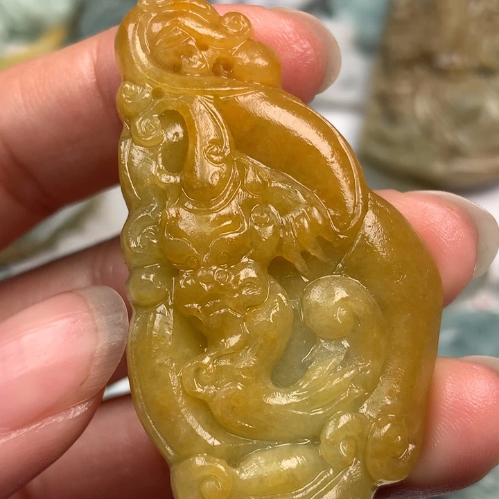 定制翡翠未镶嵌翡翠