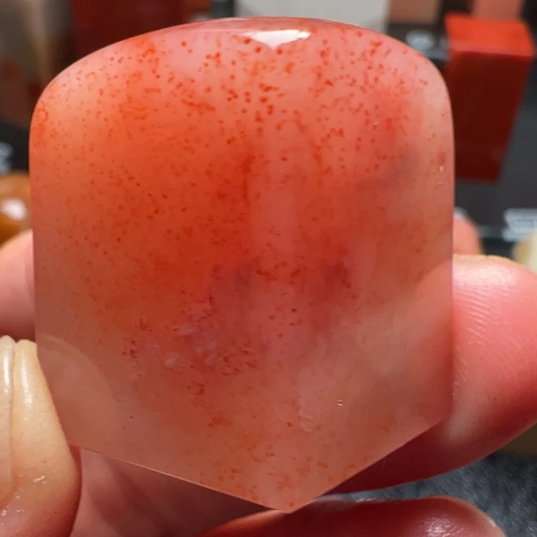 老挝石阿**。我们的确是一
