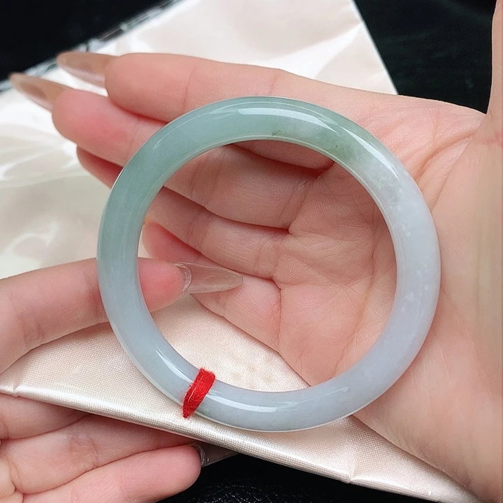 未镶嵌手镯翡翠半山水美人条 54.6