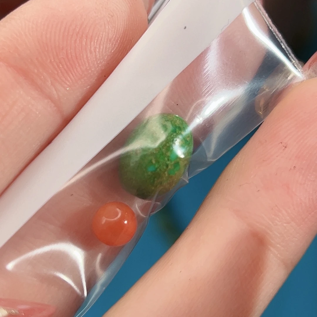 南红玛瑙未镶嵌珠宝奇石
