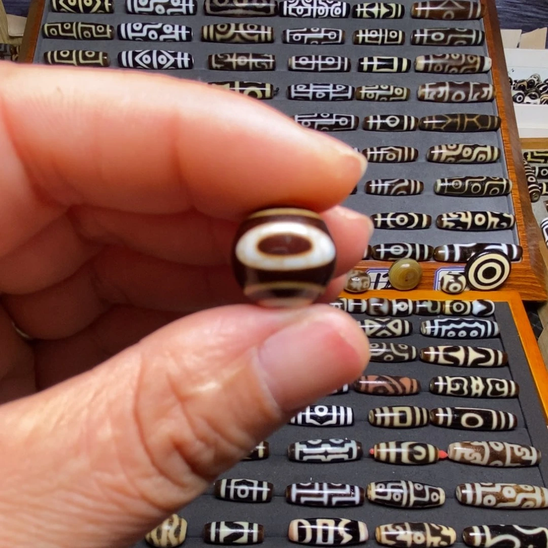 玛瑙/玉髓颈饰未镶嵌?****?