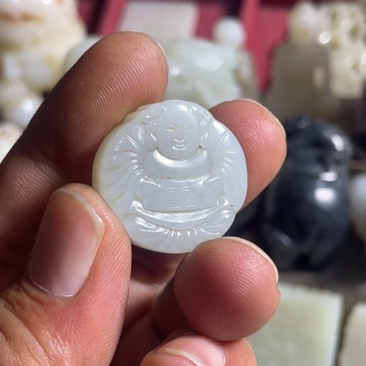 天***头和田玉未镶嵌吊坠(不含链)
