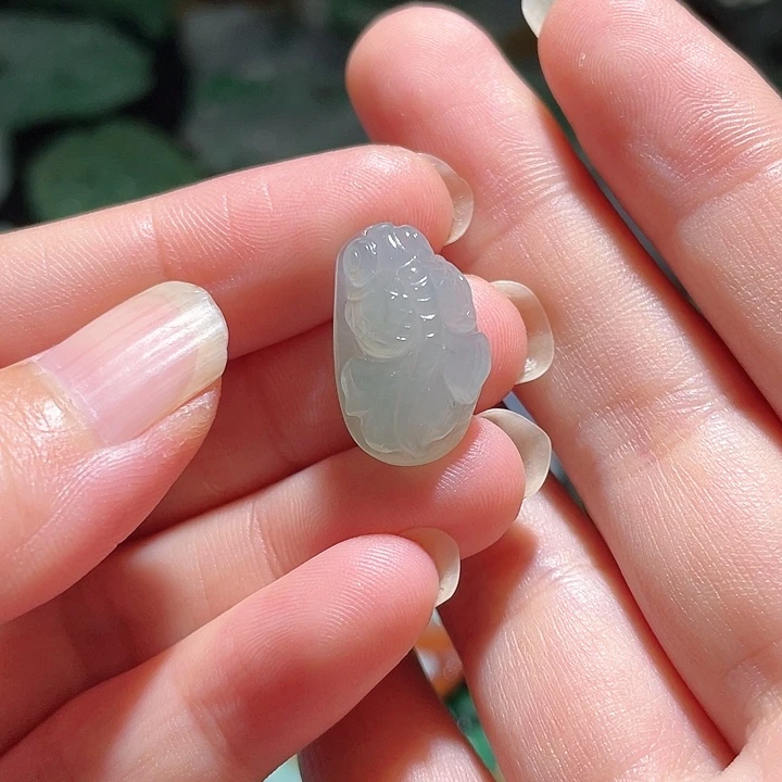 颈饰未镶嵌翡翠天