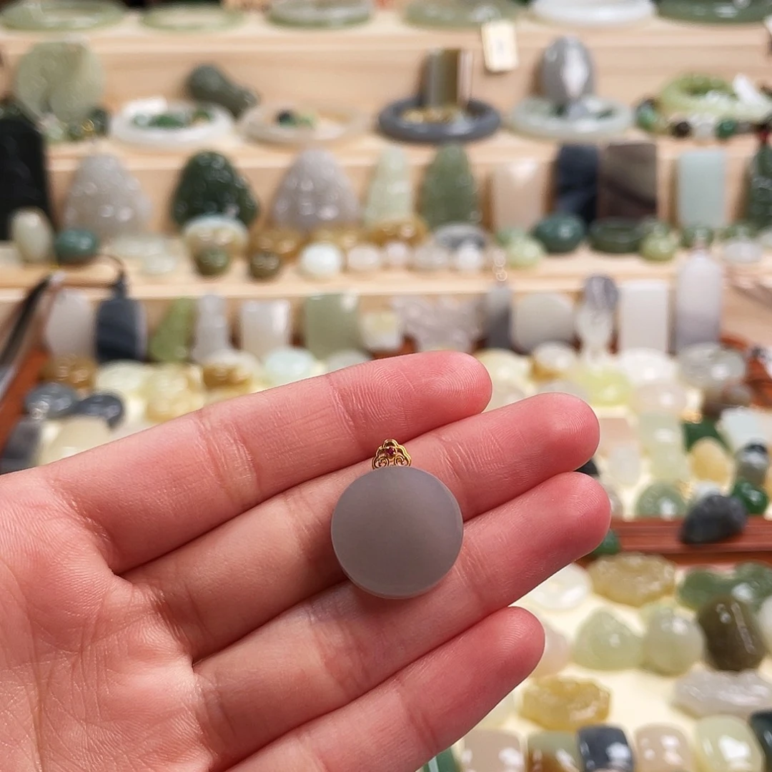 和田玉18K金镶嵌吊坠(不含链)