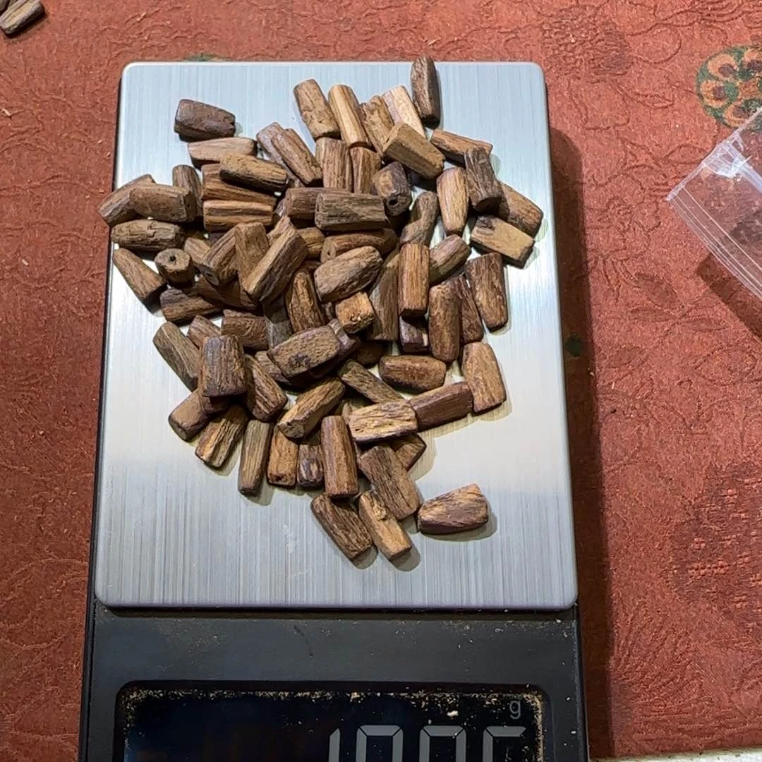 【闪购商品】沉香碎屑沉香悦10克老惠安千年碳化红土99沉不退