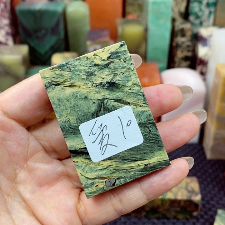 青田石印石爱**哦四川石头