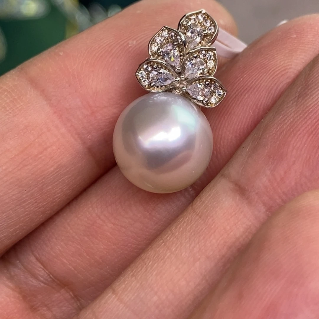 颈饰银S925镶嵌海水珍珠