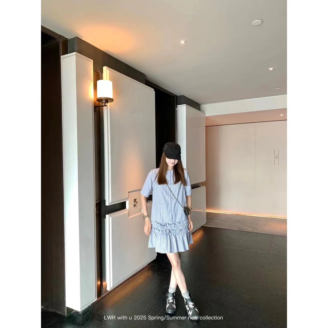 两色荷叶花边减龄短袖连衣裙立领宽松短裙夏