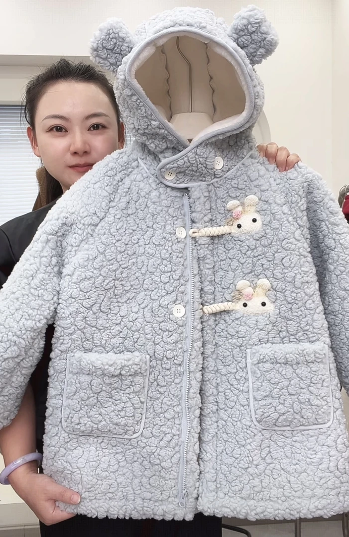 750 女童小兔子毛毛衣加绒外套~小兔子