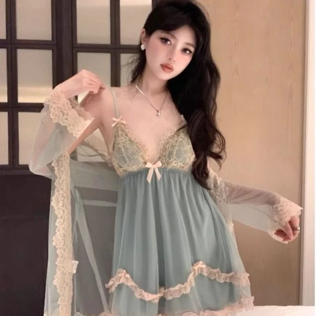 【同款明星】性感冰丝吊带睡衣，内置胸垫，无需穿贴身内衣，防暴