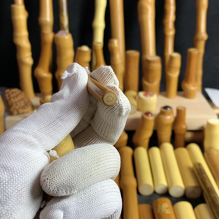 【闪购商品】铿**瑰实心玉竹红皮小香烟